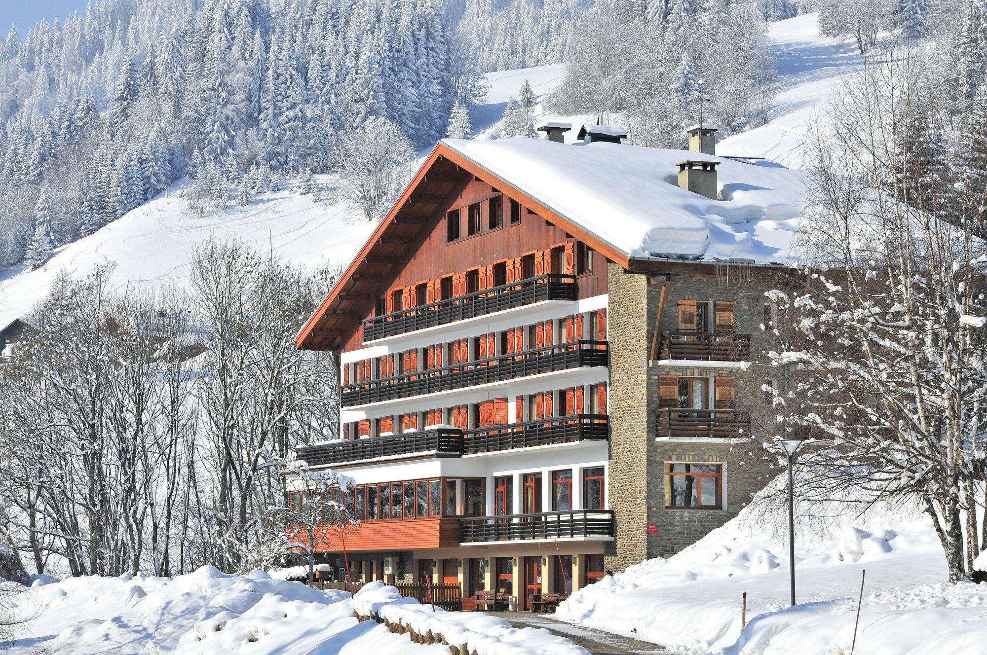 Hotel Vacances Bleues Les Chalets Du Prariand Межев Экстерьер фото